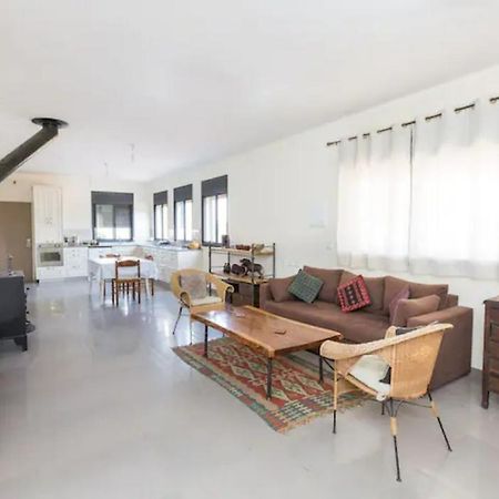 המקום של גיא Villa Sede Eli'ezer Exterior photo